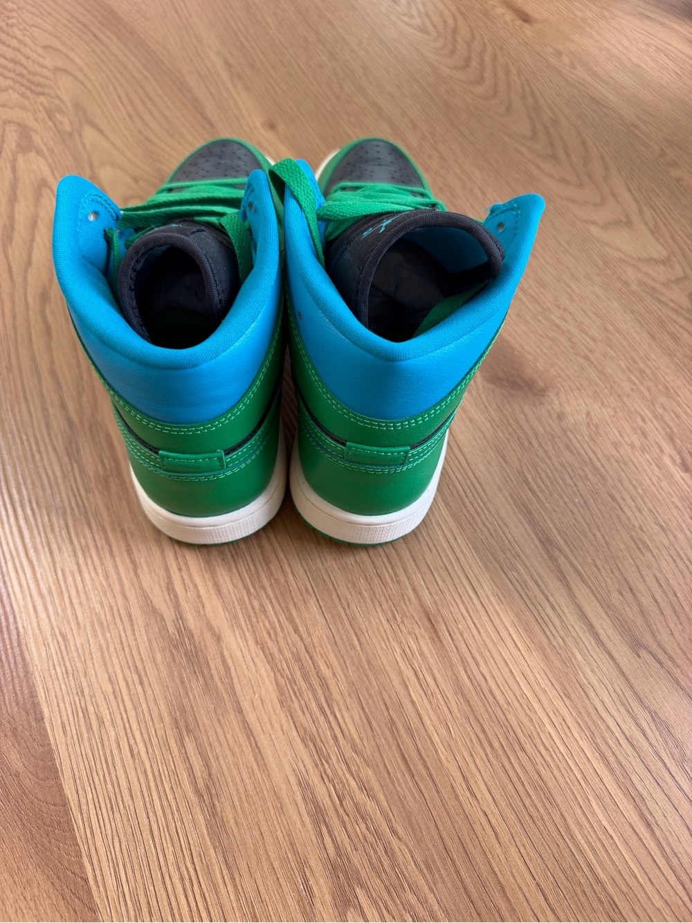 Jordan Women’s High-Top Sneakers in Green/Black with Blue Lining - Picture 3 of 6